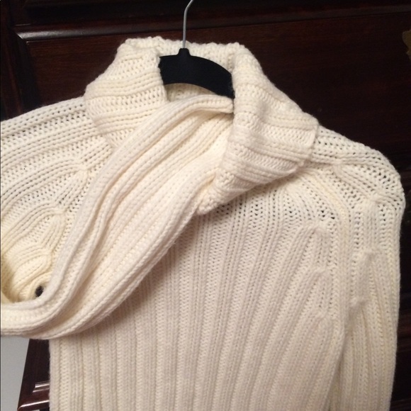 Express Sweaters - Sweater never wore